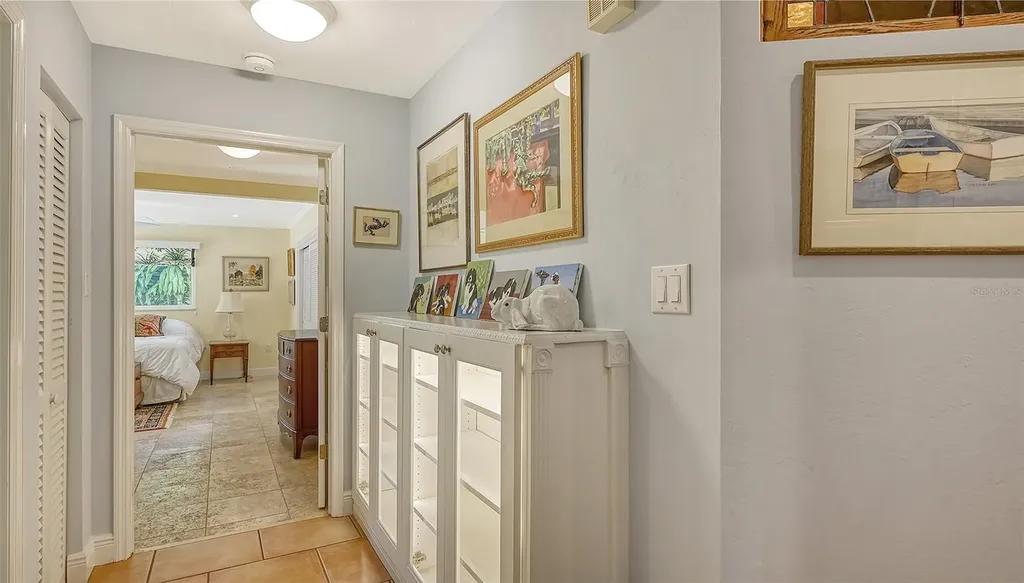 2395 Hillview Street Sarasota FL 34239