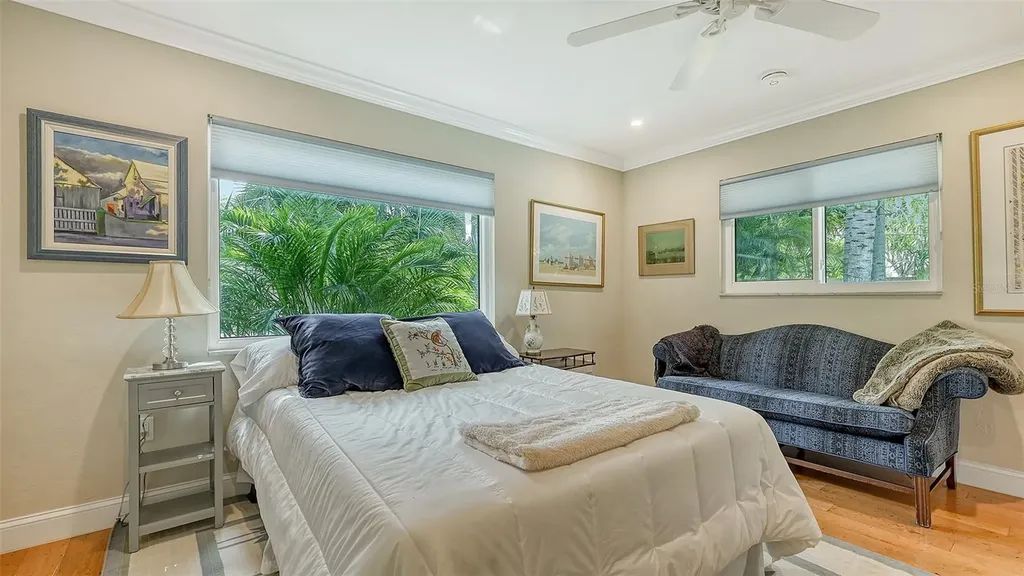 2395 Hillview Street Sarasota FL 34239