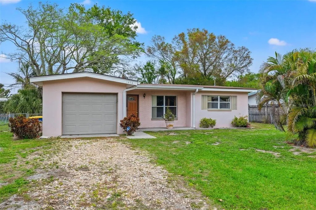 1434 Parkwood Street Clearwater FL 33755