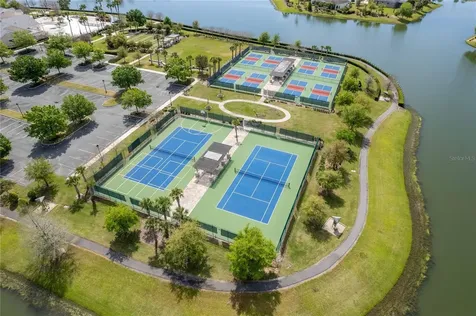 8032 Bridgeport Bay Circle Mount Dora FL 32757