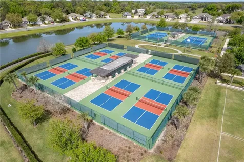 8032 Bridgeport Bay Circle Mount Dora FL 32757