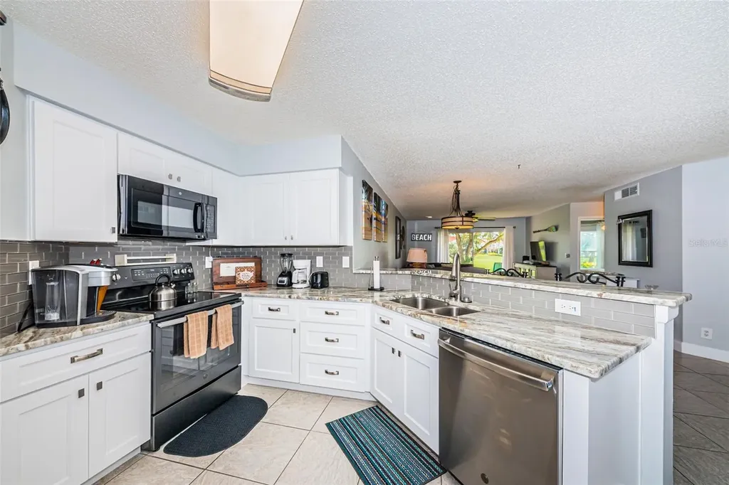 6000 Bahia Del Mar Circle St Petersburg FL 33715