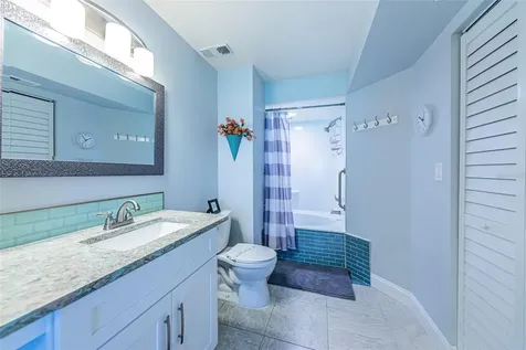 6000 Bahia Del Mar Circle St Petersburg FL 33715