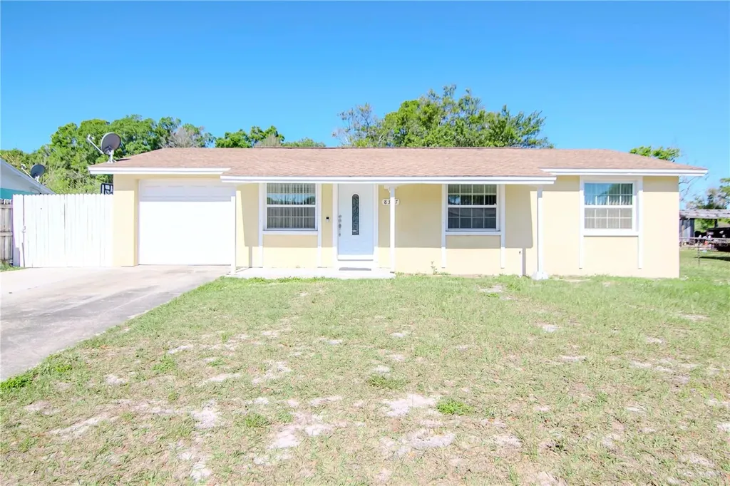 8357 Galewood Circle Tampa FL 33615