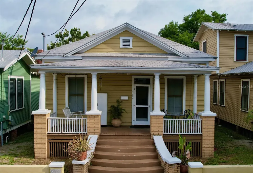 1704 E 15th Avenue Tampa FL 33605