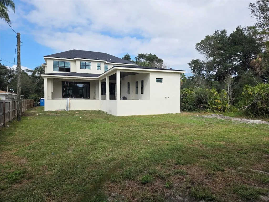 4642 W Longfellow Avenue Tampa FL 33629