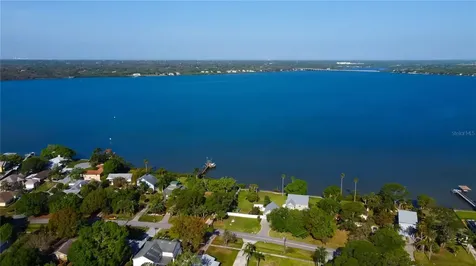 608 Shore Drive E Oldsmar FL 34677