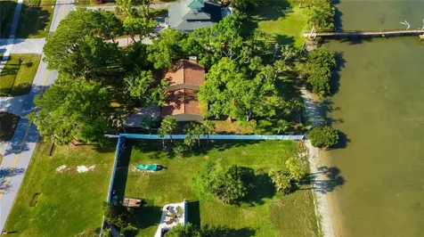 608 Shore Drive E Oldsmar FL 34677