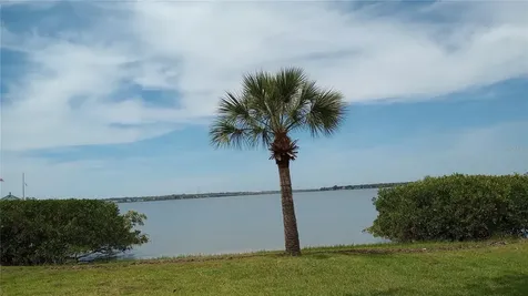 608 Shore Drive E Oldsmar FL 34677