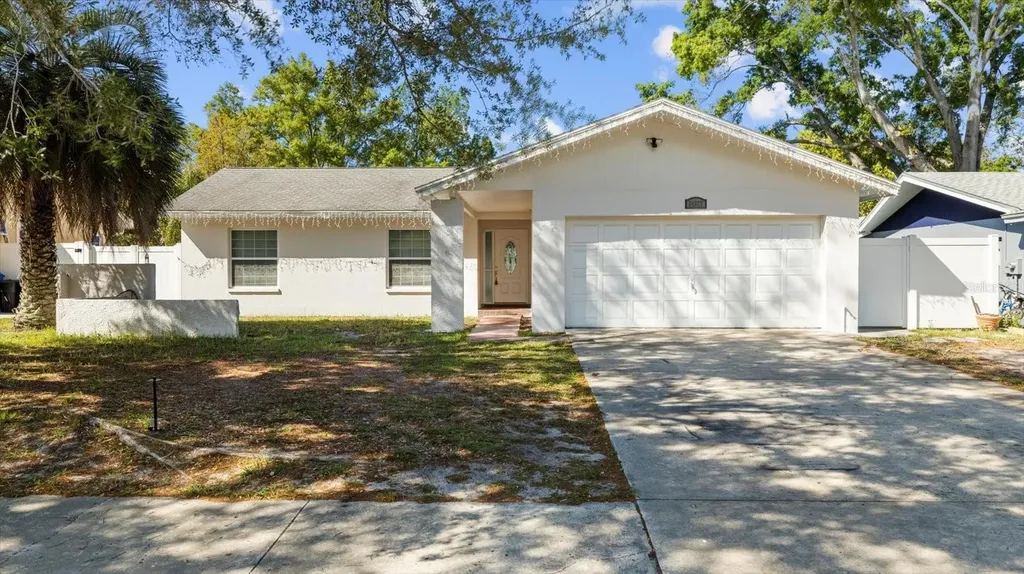 14527 Diplomat Drive Tampa FL 33613