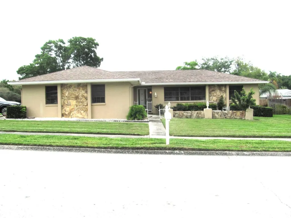 153 Sunward Avenue Palm Harbor FL 34684