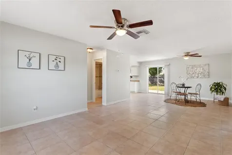 399 Iowa Woods Circle W Orlando FL 32824