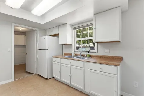 399 Iowa Woods Circle W Orlando FL 32824