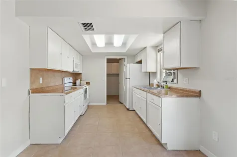 399 Iowa Woods Circle W Orlando FL 32824