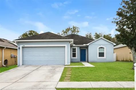 1736 Wallace Manor Loop Winter Haven FL 33880