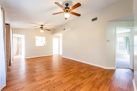 9812 Violet Drive Orlando FL 32824