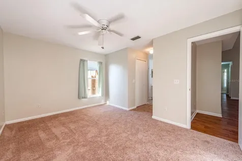9812 Violet Drive Orlando FL 32824