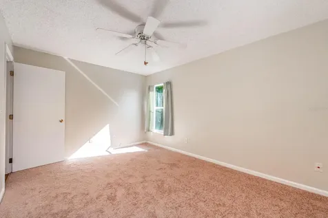 9812 Violet Drive Orlando FL 32824