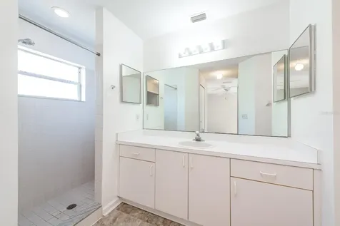9812 Violet Drive Orlando FL 32824