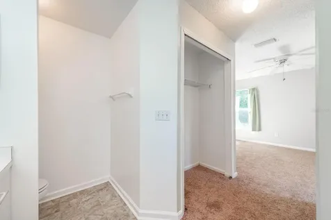 9812 Violet Drive Orlando FL 32824
