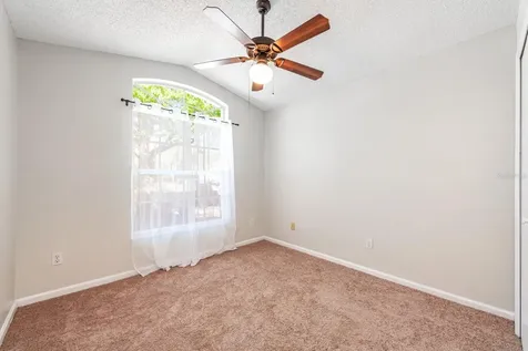 9812 Violet Drive Orlando FL 32824