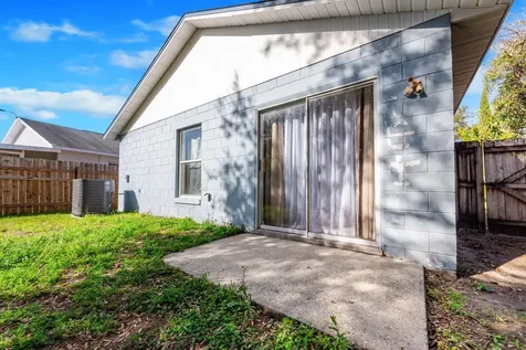 9812 Violet Drive Orlando FL 32824