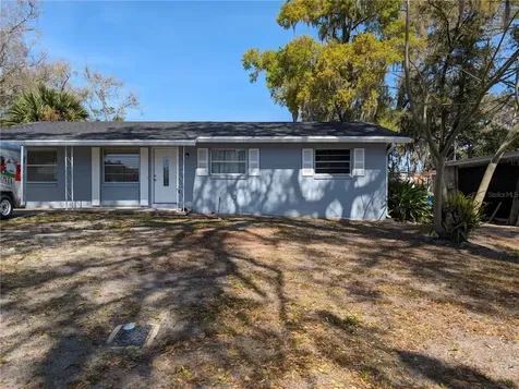 207 W Division Street Deland FL 32720