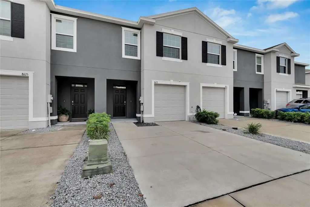 8673 Falling Blue Place Riverview FL 33578
