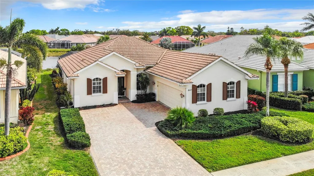 647 Lakescene Drive Venice FL 34293