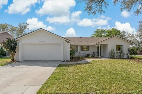 1301 W Redbud Street Plant City FL 33563