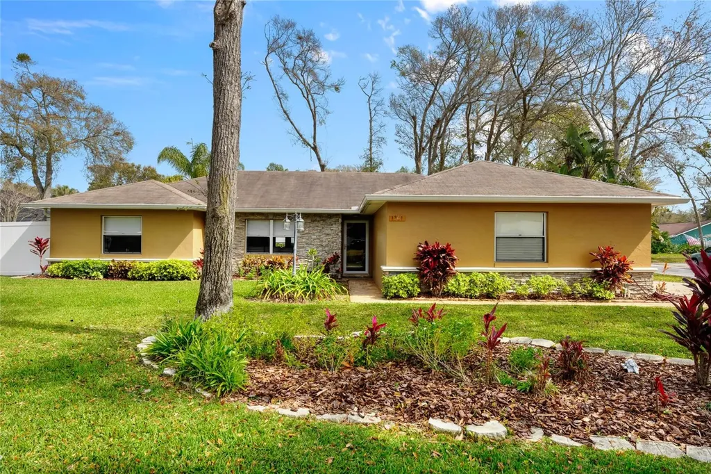 1301 Wandering Oaks Drive Ormond Beach FL 32174