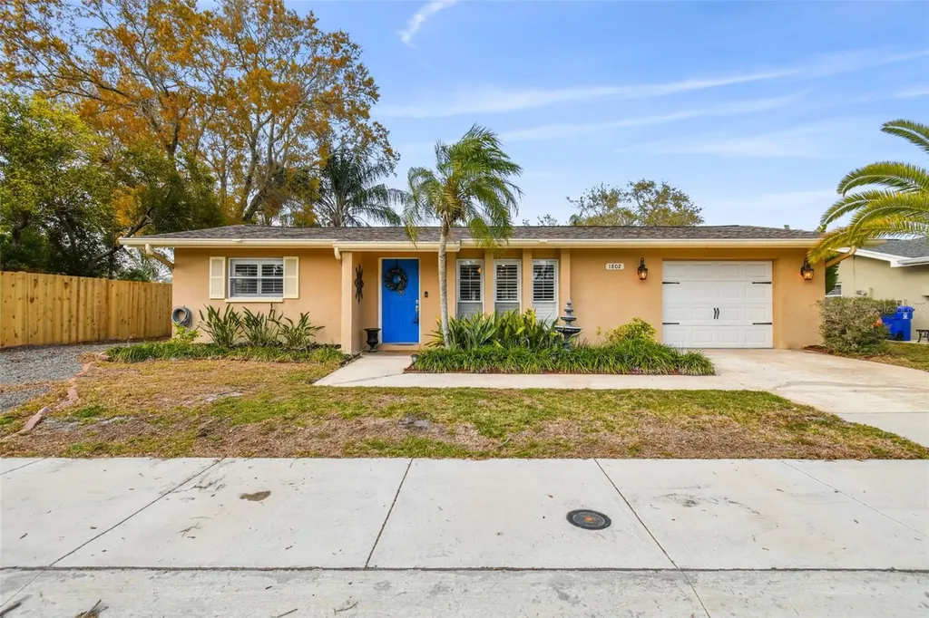 1802 Buttonwood Drive Oldsmar FL 34677