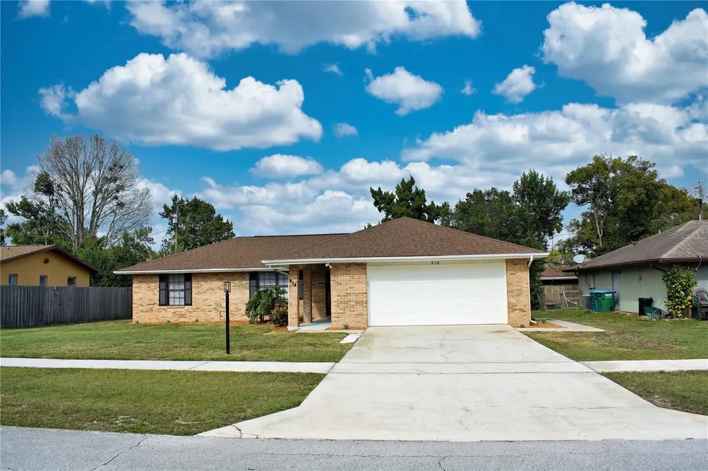 218 Dartmouth Street Deltona FL 32725