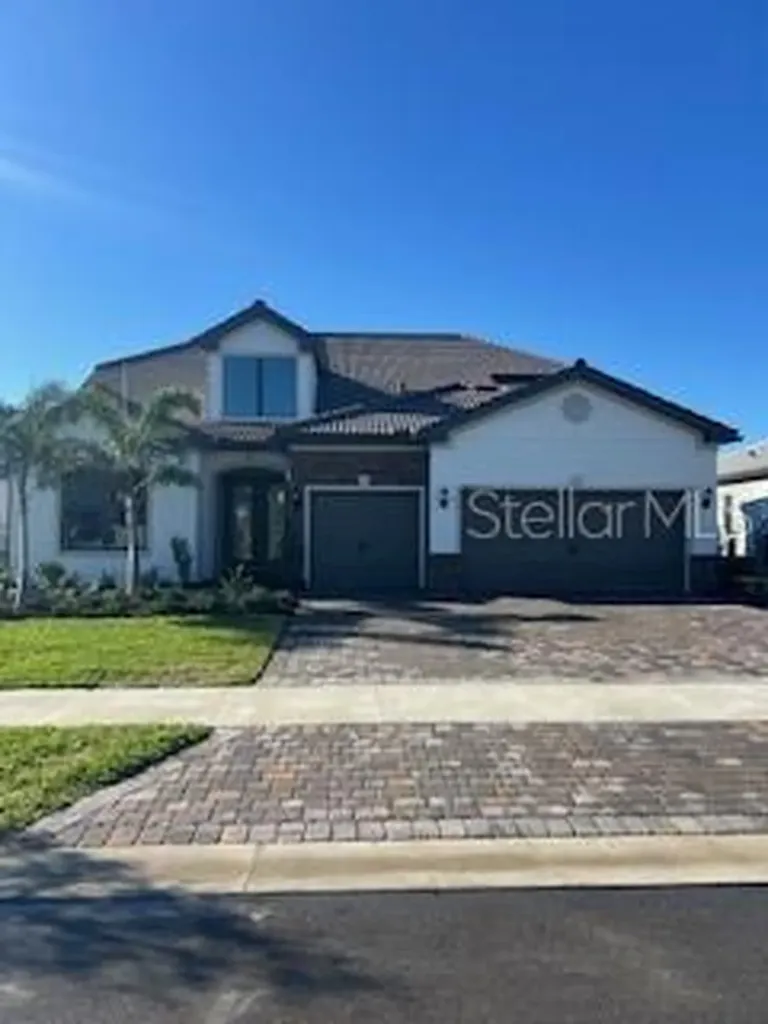 7909 Sunset Pines Drive Sarasota FL 34240
