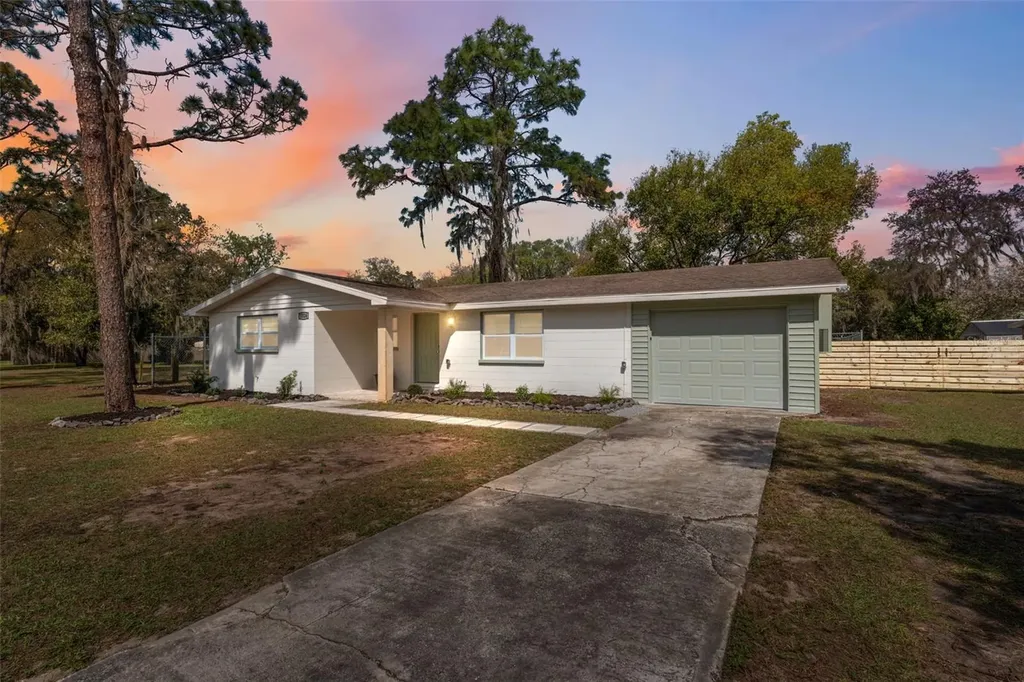 1324 Spruce Road N Lakeland FL 33809