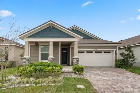 2488 Blowing Breeze Avenue Kissimmee FL 34744