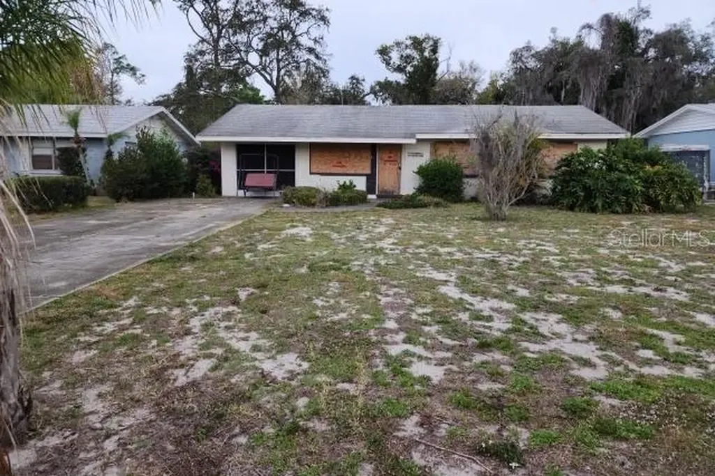 1118 Live Oak Avenue Daytona Beach FL 32114