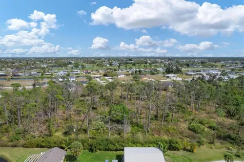 9232 Spring Valley Road Englewood FL 34224