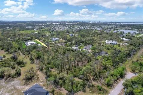 9232 Spring Valley Road Englewood FL 34224