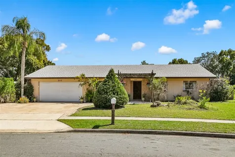 203 Loch Low Drive Sanford FL 32773