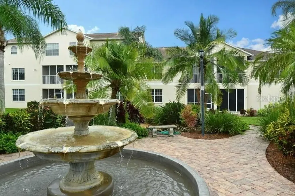 8389 Wingate Drive Sarasota FL 34238