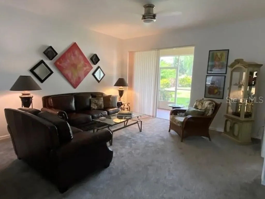 8389 Wingate Drive Sarasota FL 34238