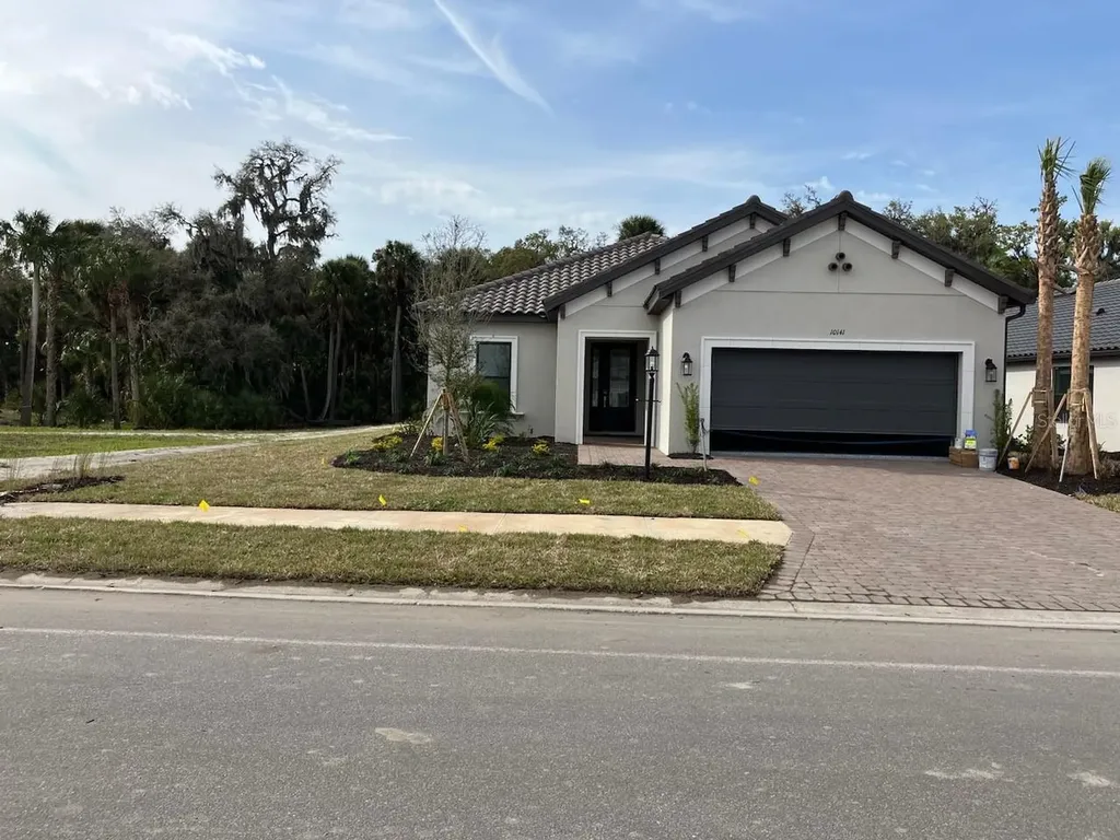 10141 Silent Night Lane Sarasota FL 34241
