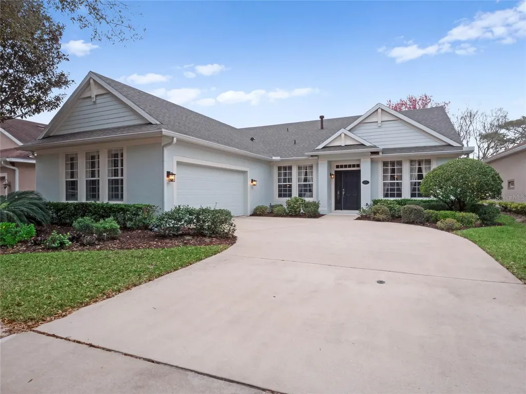 1230 Heron Point Way Deland FL 32724