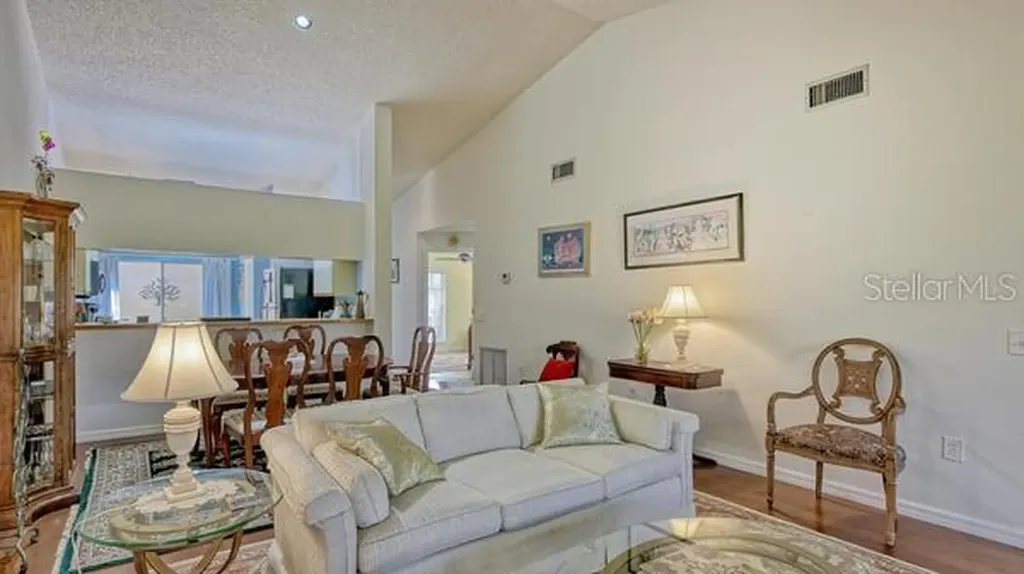 5905 Doral Drive Sarasota FL 34243