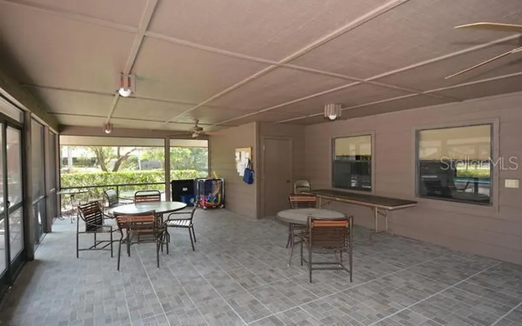 5905 Doral Drive Sarasota FL 34243