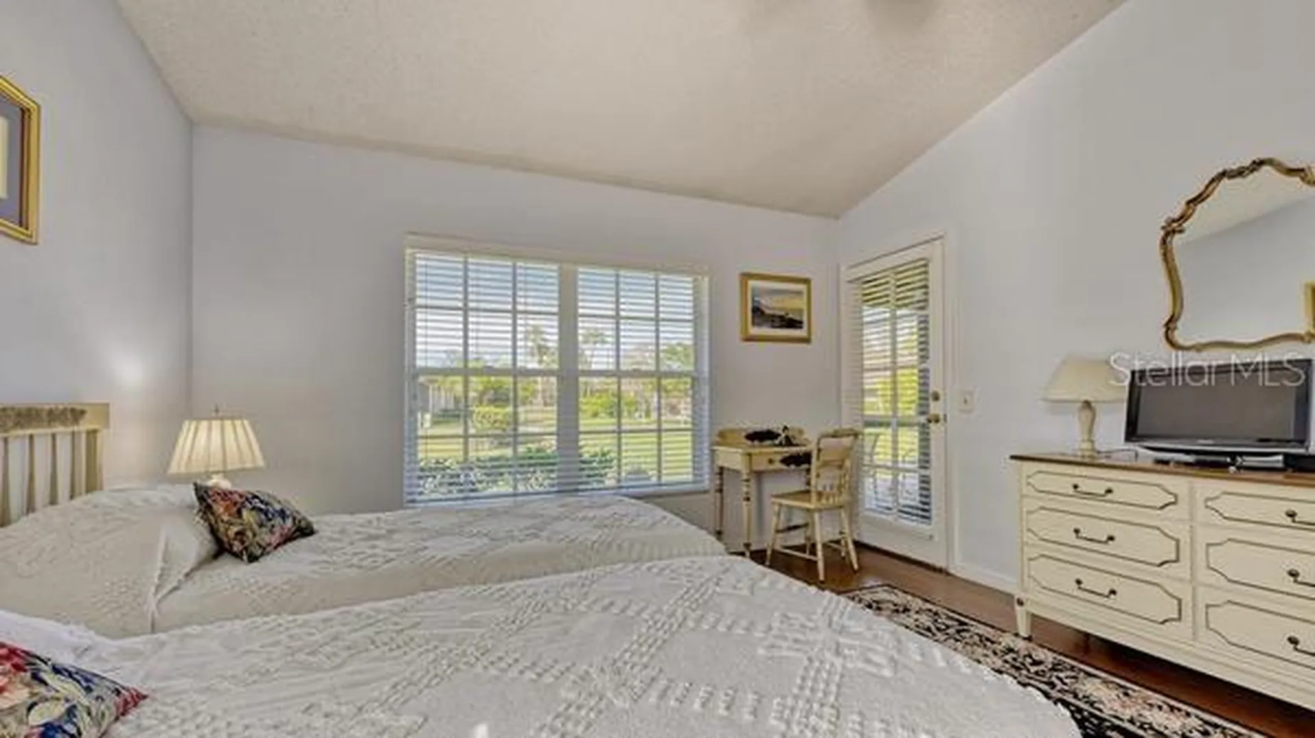 5905 Doral Drive Sarasota FL 34243