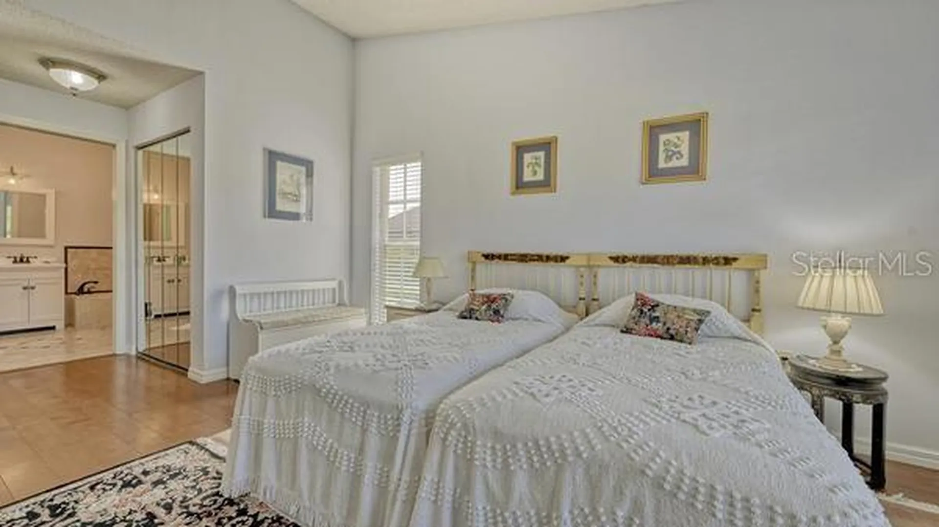 5905 Doral Drive Sarasota FL 34243