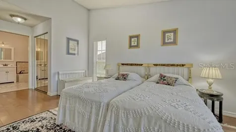 5905 Doral Drive Sarasota FL 34243