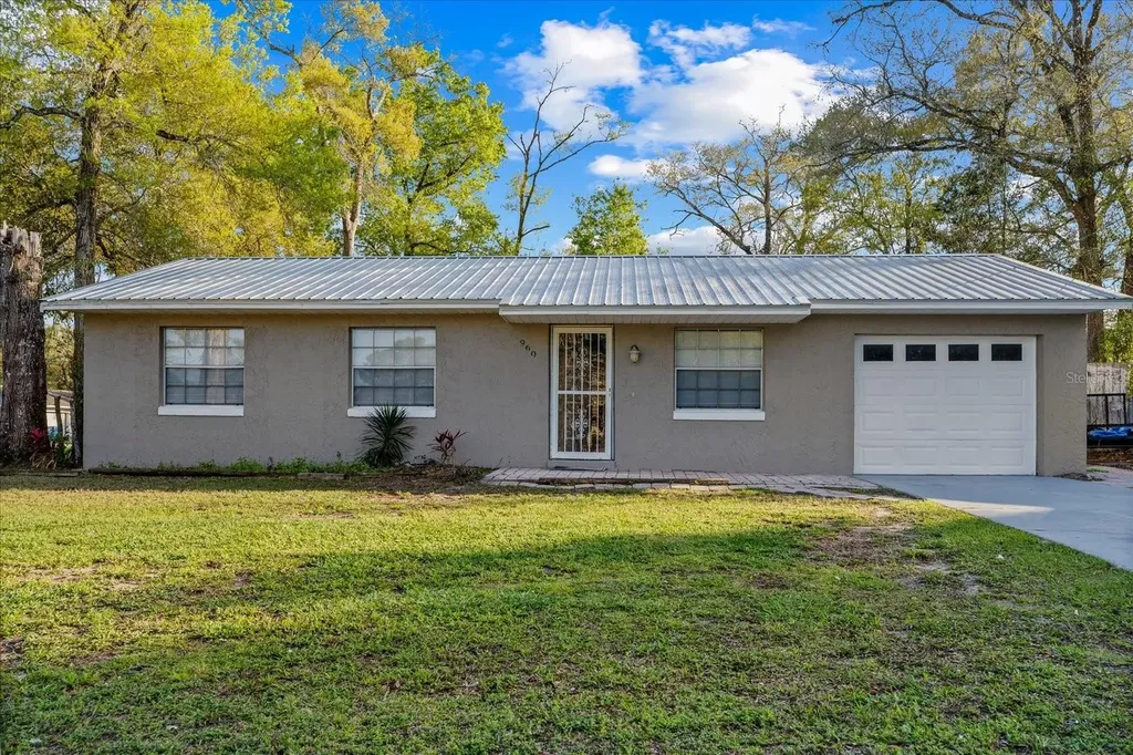 960 Liskeard Avenue Orange City FL 32763